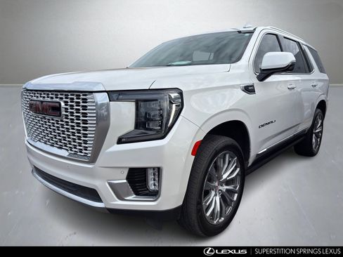 Used 2021 GMC Yukon Denali w/ Denali Premium Package image 5