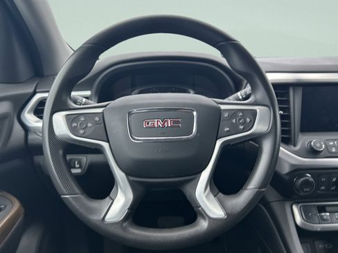 Used 2023 GMC Acadia SLE w/ Driver Convenience Package image 19