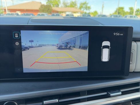 Used 2024 Hyundai Santa Fe SEL FWD image 21