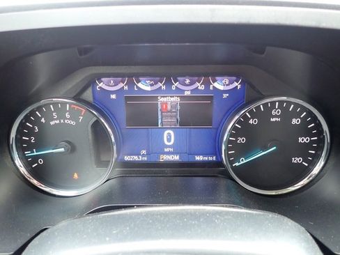 Used 2024 Ford Expedition XLT image 15