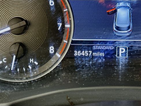 Used 2023 INFINITI QX50 Luxe image 19