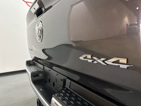 Used 2019 RAM 1500 Big Horn image 10