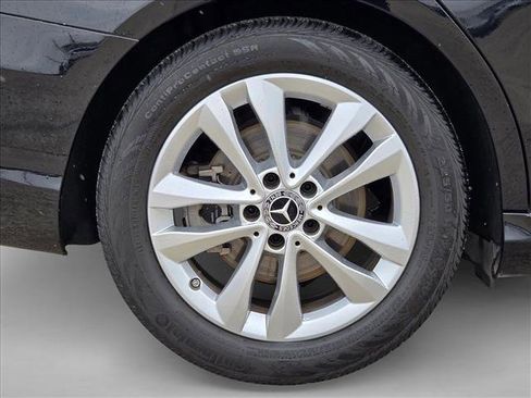 Used 2019 Mercedes-Benz C 300 Sedan image 25