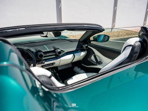 Used 2022 Ferrari 812 GTS RWD image 35