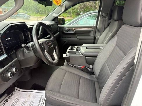 Used 2022 GMC Sierra 1500 Elevation AWD/4WD image 9