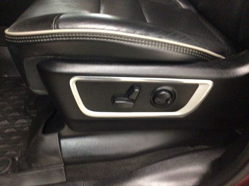 Used 2022 RAM 1500 Laramie image 19