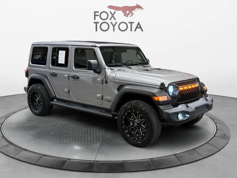 Used 2021 Jeep Wrangler Unlimited Sport w/ Sun And Sound Package AWD/4WD image 8
