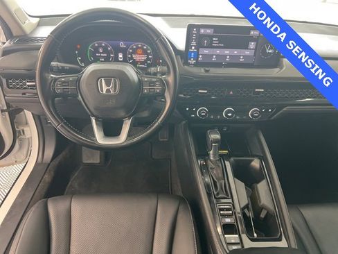 Used 2023 Honda Accord Touring image 15