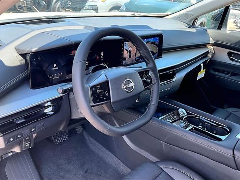 New 2026 Nissan Murano Platinum w/ Technology Package AWD/4WD image 10