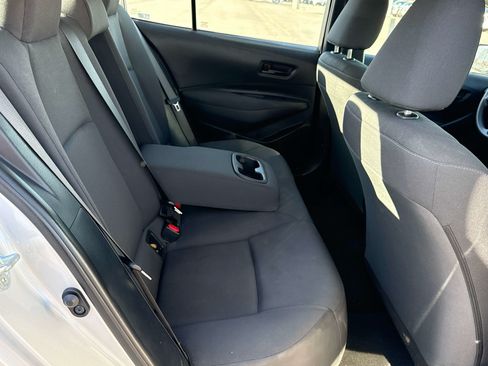 Used 2024 Toyota Corolla LE FWD image 16