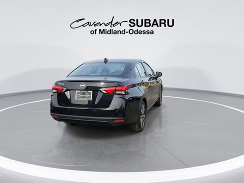 Used 2025 Nissan Versa SV image 8