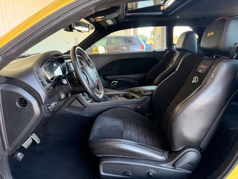 Used 2020 Dodge Challenger R/T RWD image 20