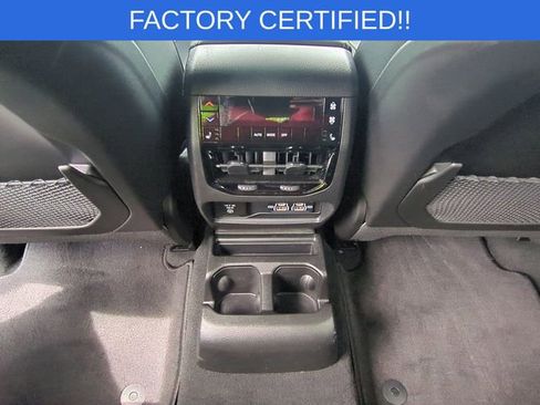 Certified 2025 Jeep Grand Cherokee L Limited w/ Black Appearance Package image 29