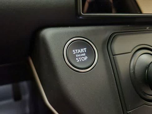 New 2026 Land Rover Defender 110 S AWD/4WD image 39