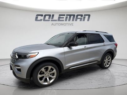 Used 2020 Ford Explorer Platinum w/ Premium Technology Package