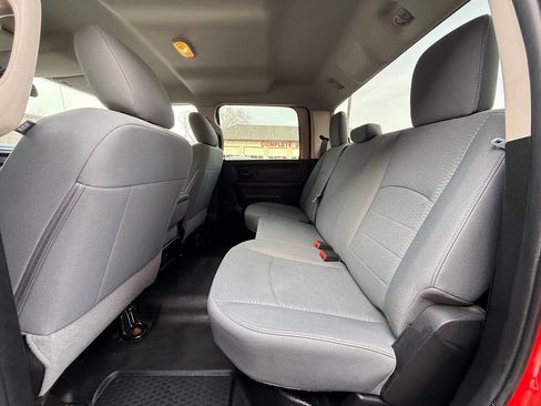 Used 2018 RAM 3500 Tradesman w/ Popular Equipment Group image 22