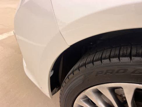 Used 2017 Toyota Avalon Limited FWD image 23