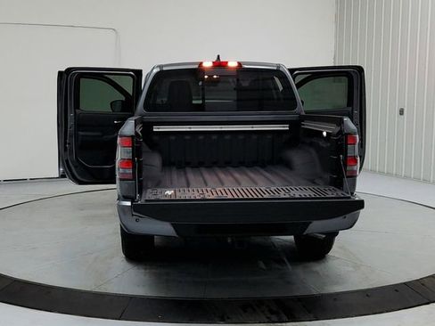 New 2026 Nissan Frontier SV w/ SV Convenience Package RWD image 14