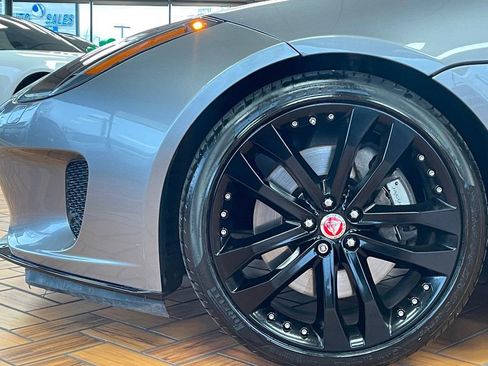 Used 2020 Jaguar F-TYPE Coupe image 5
