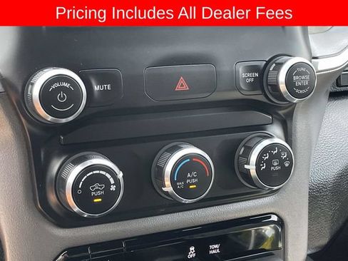 Used 2022 RAM 1500 Big Horn AWD/4WD image 29