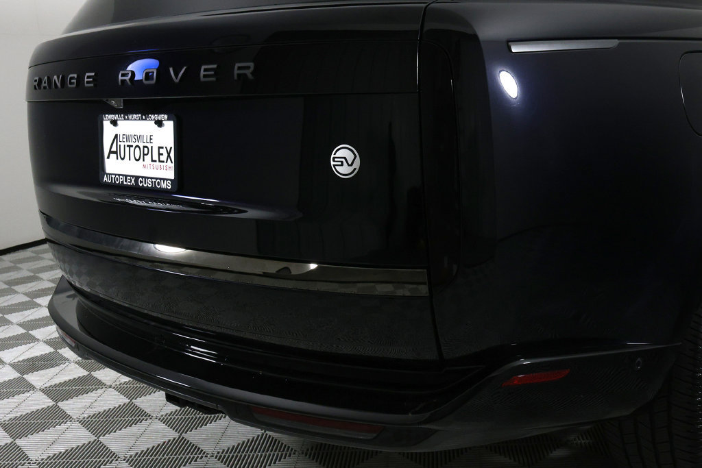 Used 2023 Land Rover Range Rover SV AWD/4WD image 54