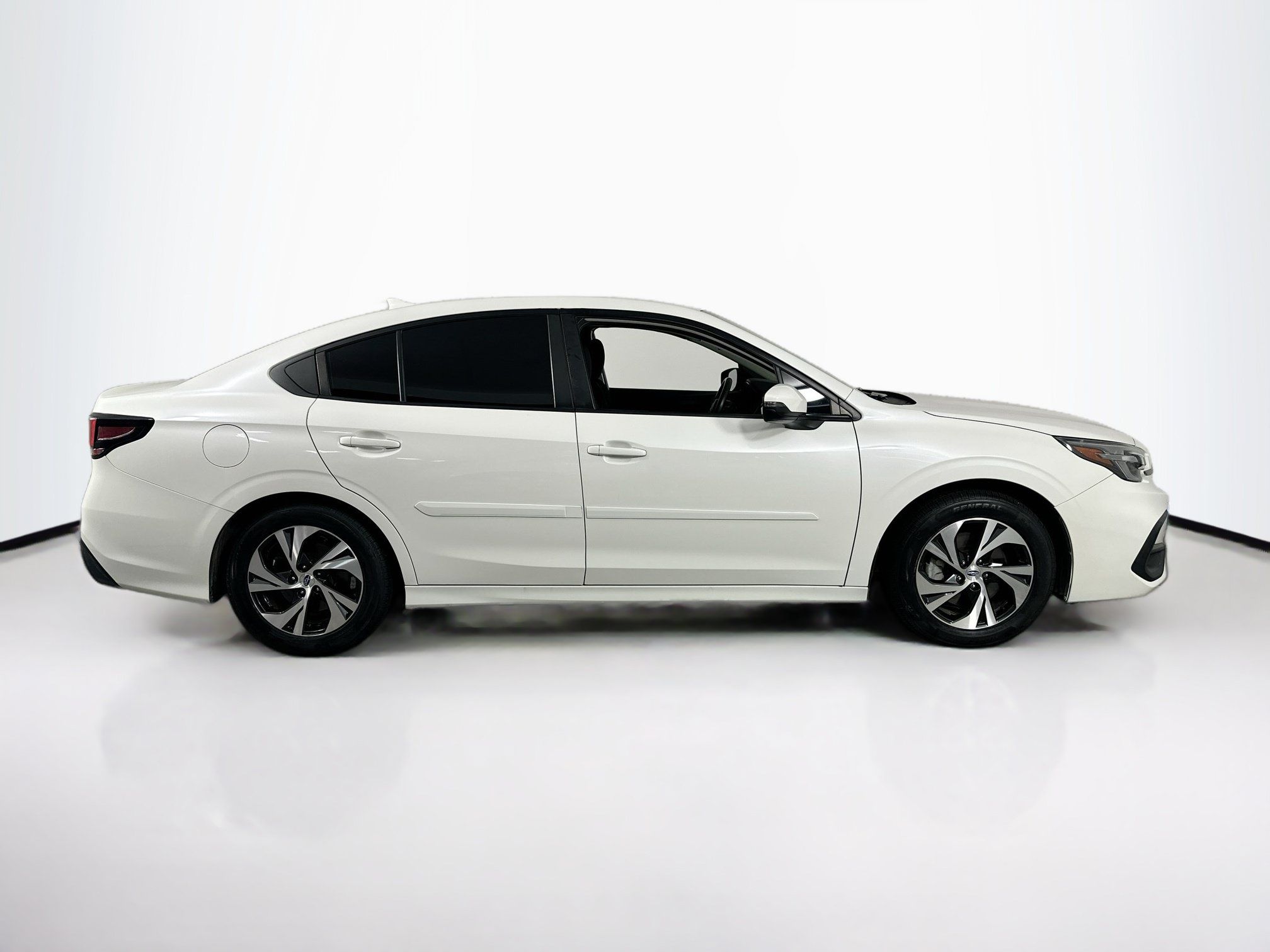 Used 2023 Subaru Legacy Premium AWD/4WD image 4