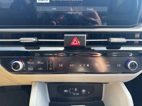 New 2026 Kia Sportage EX image 38