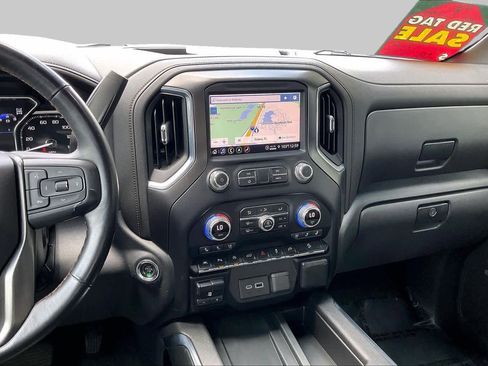 Used 2021 GMC Sierra 1500 AT4 w/ AT4 Premium Package AWD/4WD image 7