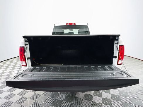 Used 2017 RAM 1500 Express w/ Express Value Package AWD/4WD image 22