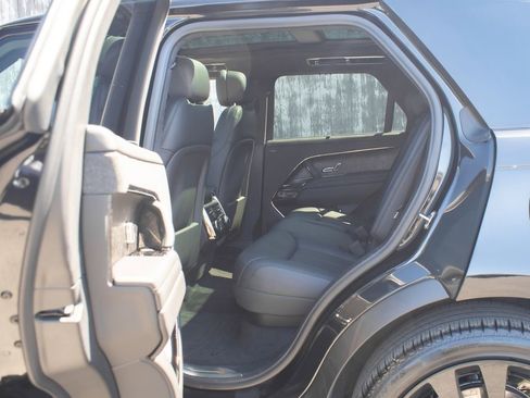 Used 2025 Land Rover Range Rover Sport Autobiography image 34