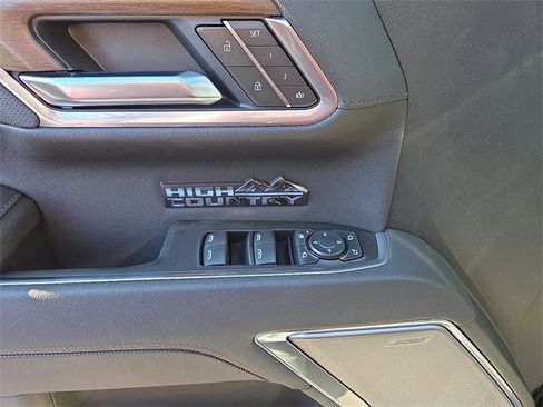 New 2026 Chevrolet Silverado 1500 High Country w/ Technology Package image 9