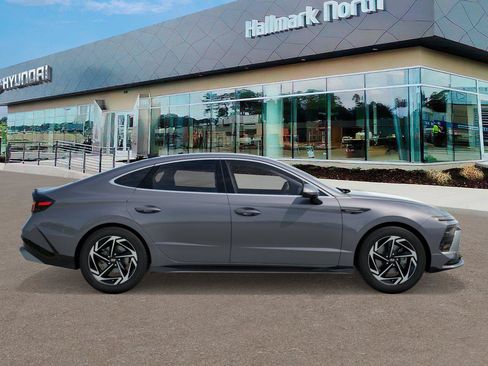 New 2026 Hyundai Sonata SEL FWD image 7