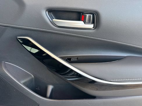 Certified 2022 Toyota Corolla XSE FWD image 21