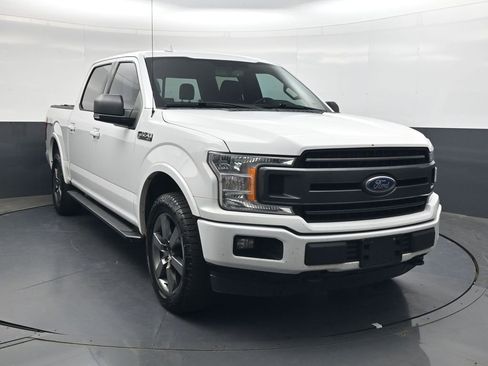 Used 2018 Ford F150 XLT w/ Equipment Group 302A Luxury image 2