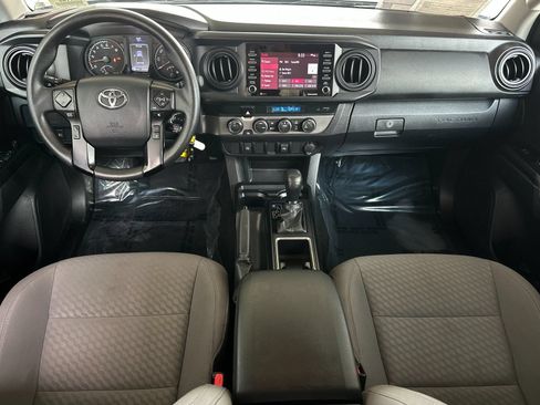 Used 2023 Toyota Tacoma SR AWD/4WD image 12