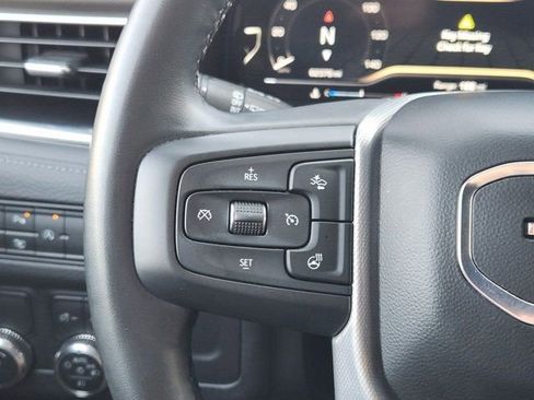 Used 2024 GMC Yukon Denali image 28