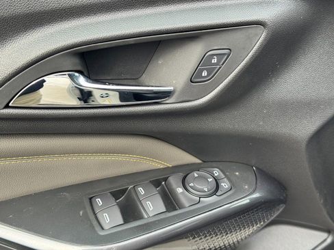 New 2026 Chevrolet Trax ACTIV w/ Sunroof Package image 11