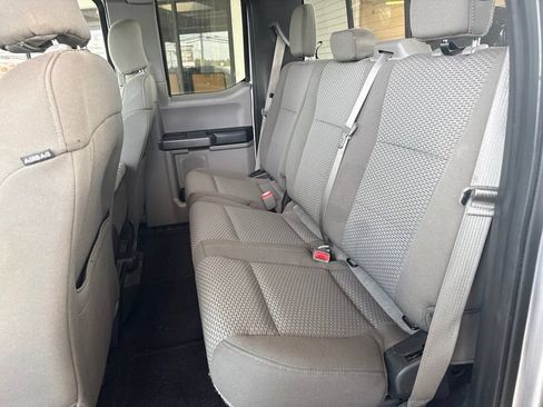 Used 2017 Ford F150 XLT w/ Equipment Group 302A Luxury AWD/4WD image 12
