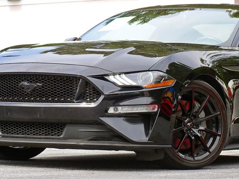 Used 2021 Ford Mustang GT Premium w/ Equipment Group 401A RWD image 6