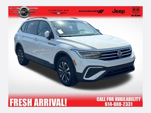 Used 2022 Volkswagen Tiguan S FWD image 1