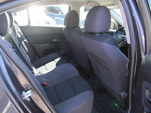 Used 2014 Chevrolet Cruze LT image 26
