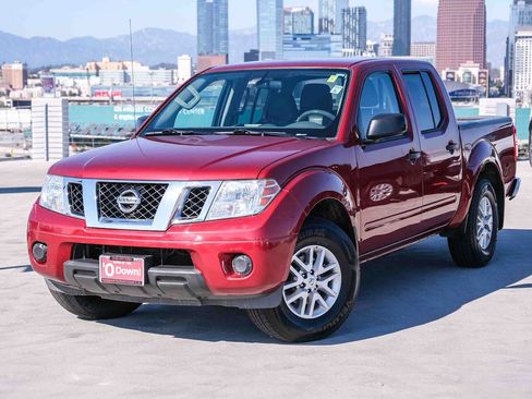 Used 2020 Nissan Frontier SV RWD image 1