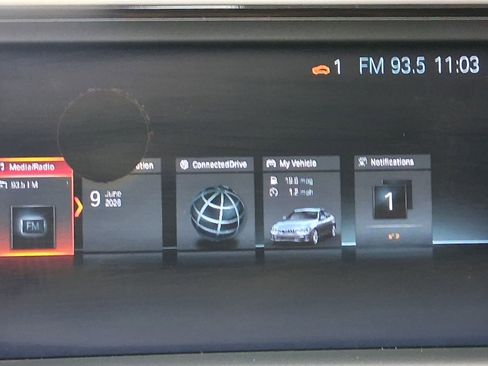 Used 2018 BMW 320i Sedan RWD image 25