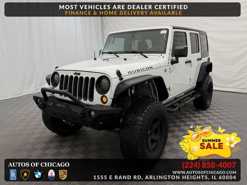 Used 2015 Jeep Wrangler Unlimited Rubicon w/ Connectivity Group AWD/4WD image 1