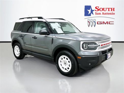 Used 2025 Ford Bronco Sport Heritage w/ Convenience Package image 1