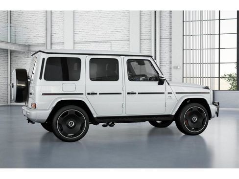 New 2026 Mercedes-Benz G 63 AMG 4MATIC image 18