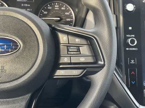 Certified 2025 Subaru Crosstrek 2.0i Premium image 19