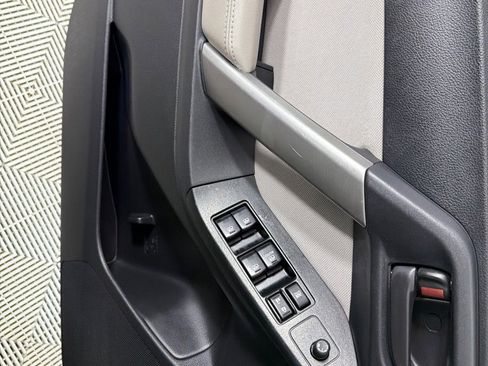 Used 2016 Subaru Forester 2.5i Premium image 11