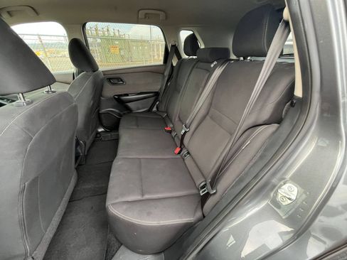 Used 2023 Nissan Rogue S FWD image 24