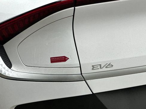 New 2025 Kia EV6 Light w/ Light LR Technology Package image 26